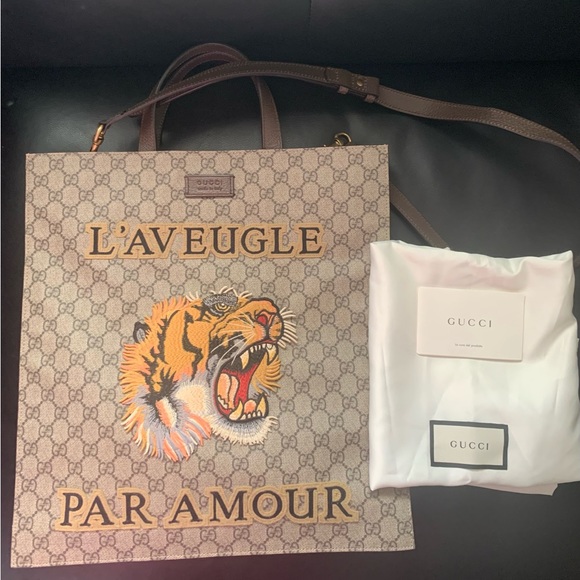 🔶🔶🔶100% Authentic Gucci Beige Supreme Tiger Patch Paramour Tote Crossbody - Picture 6 of 6